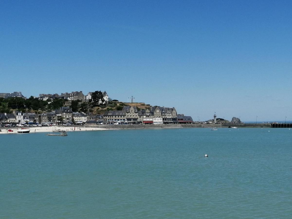 Gîte L'Escale Marine Cancale Extérieur photo